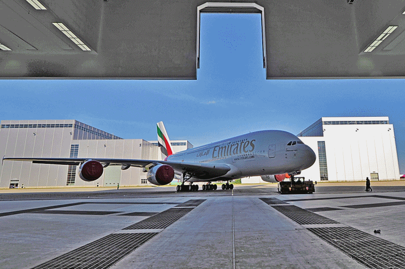 Bildestrøm - Siste A 380 - superjumbo - Emirates